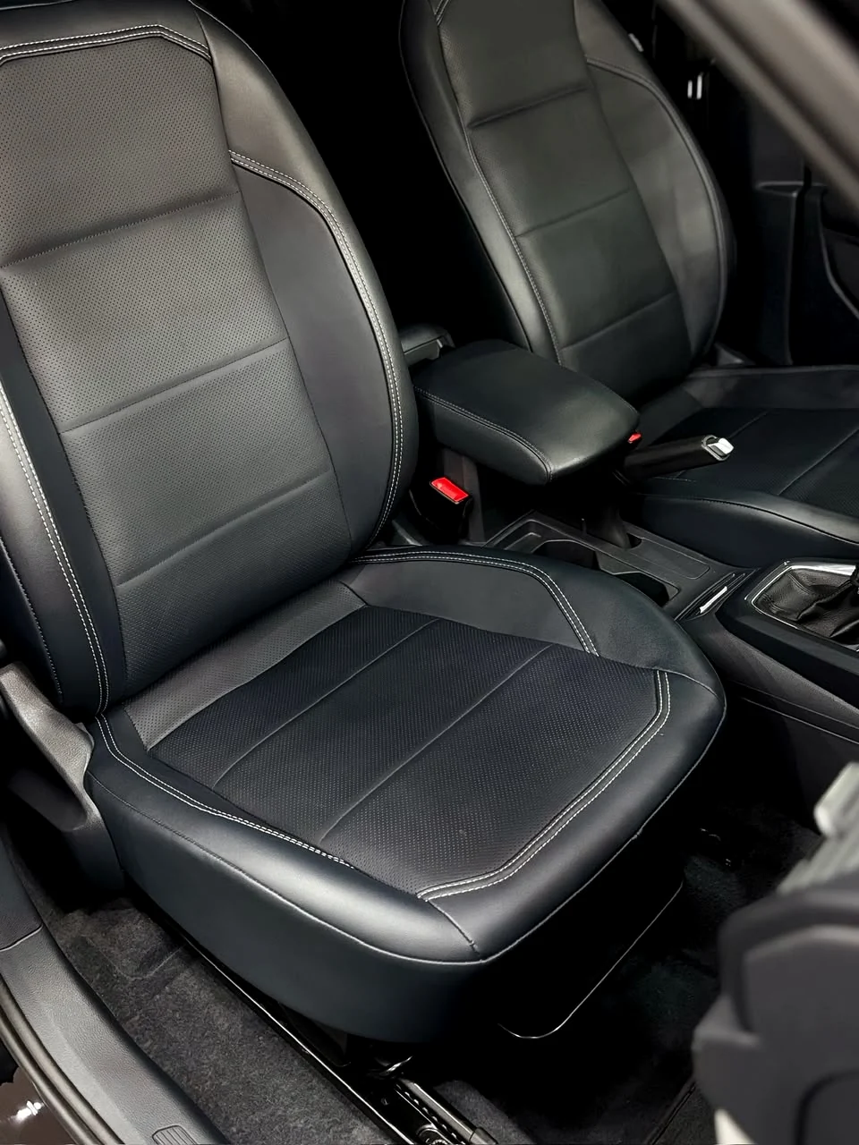 Limpeza do Couro e Hidratação — Karango Limpo